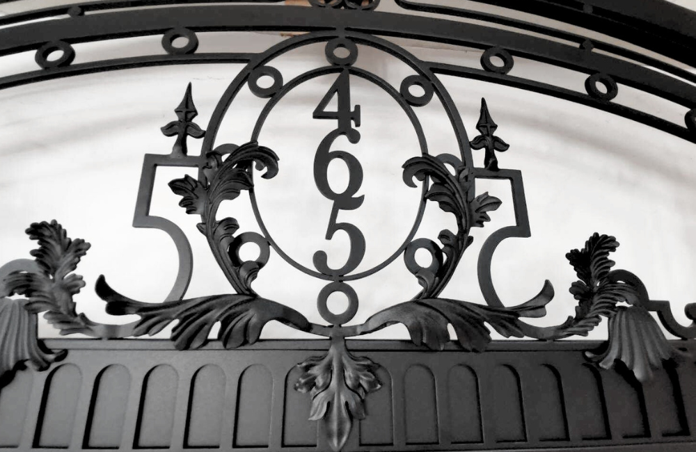 ป้ายบ้านเลขที่เหล็กดัดอิตาลี