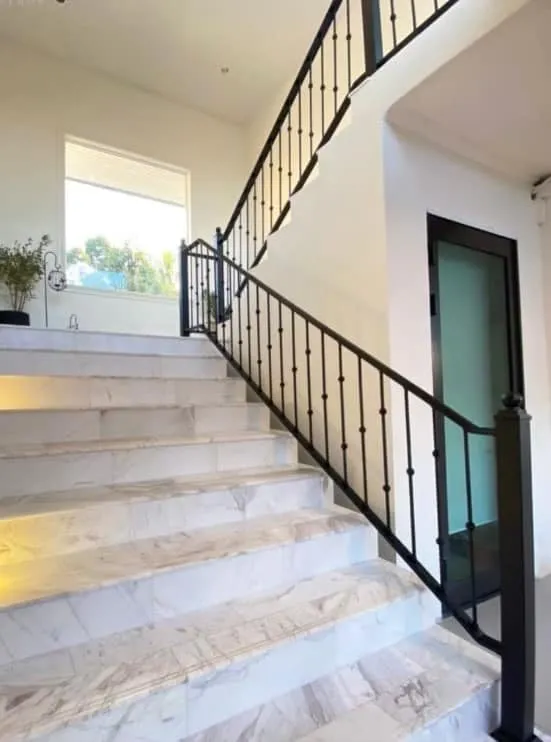 บันไดปุนสวยๆ