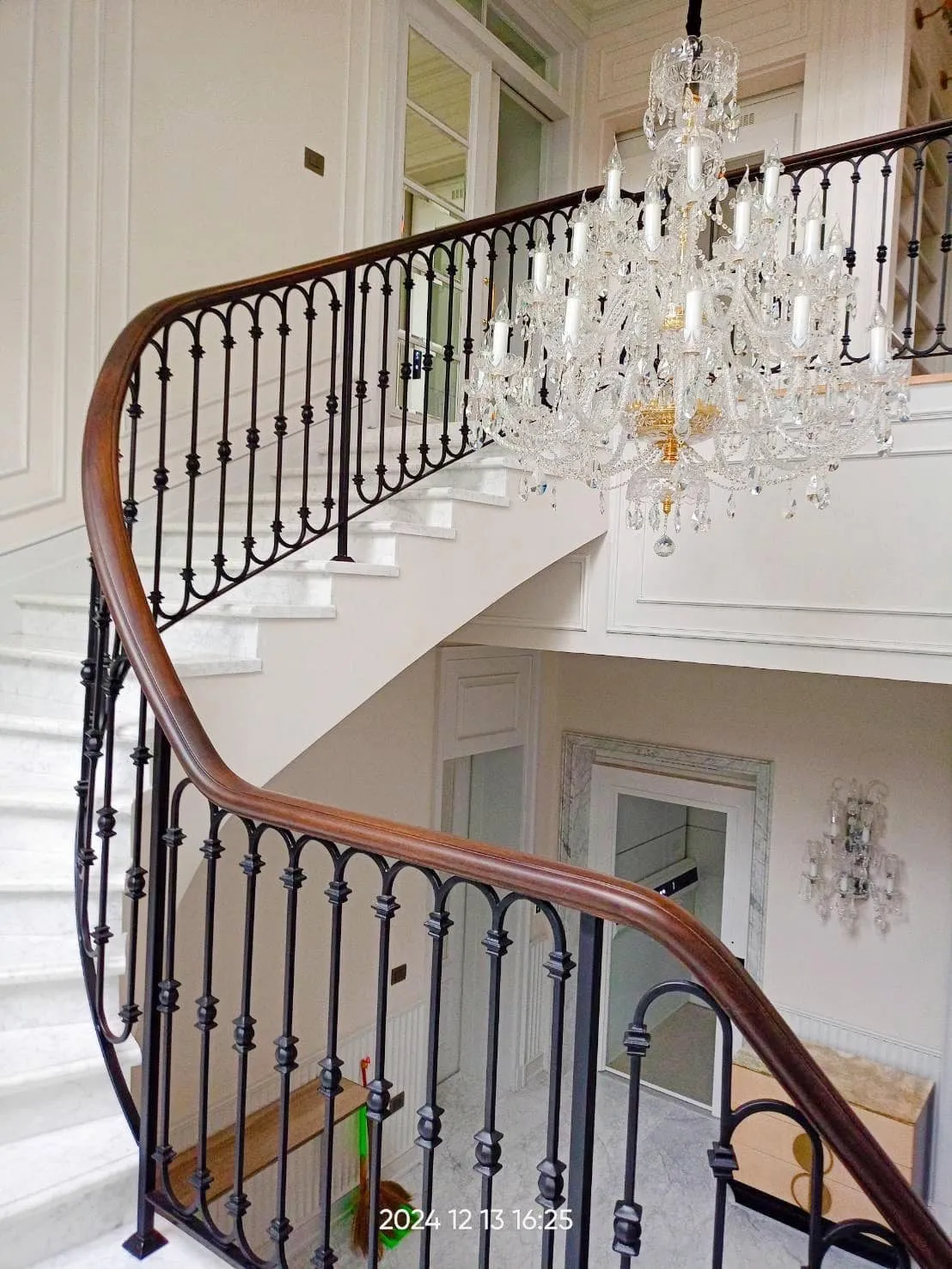 ราวบันไดเหล็ก โมเดิร์น