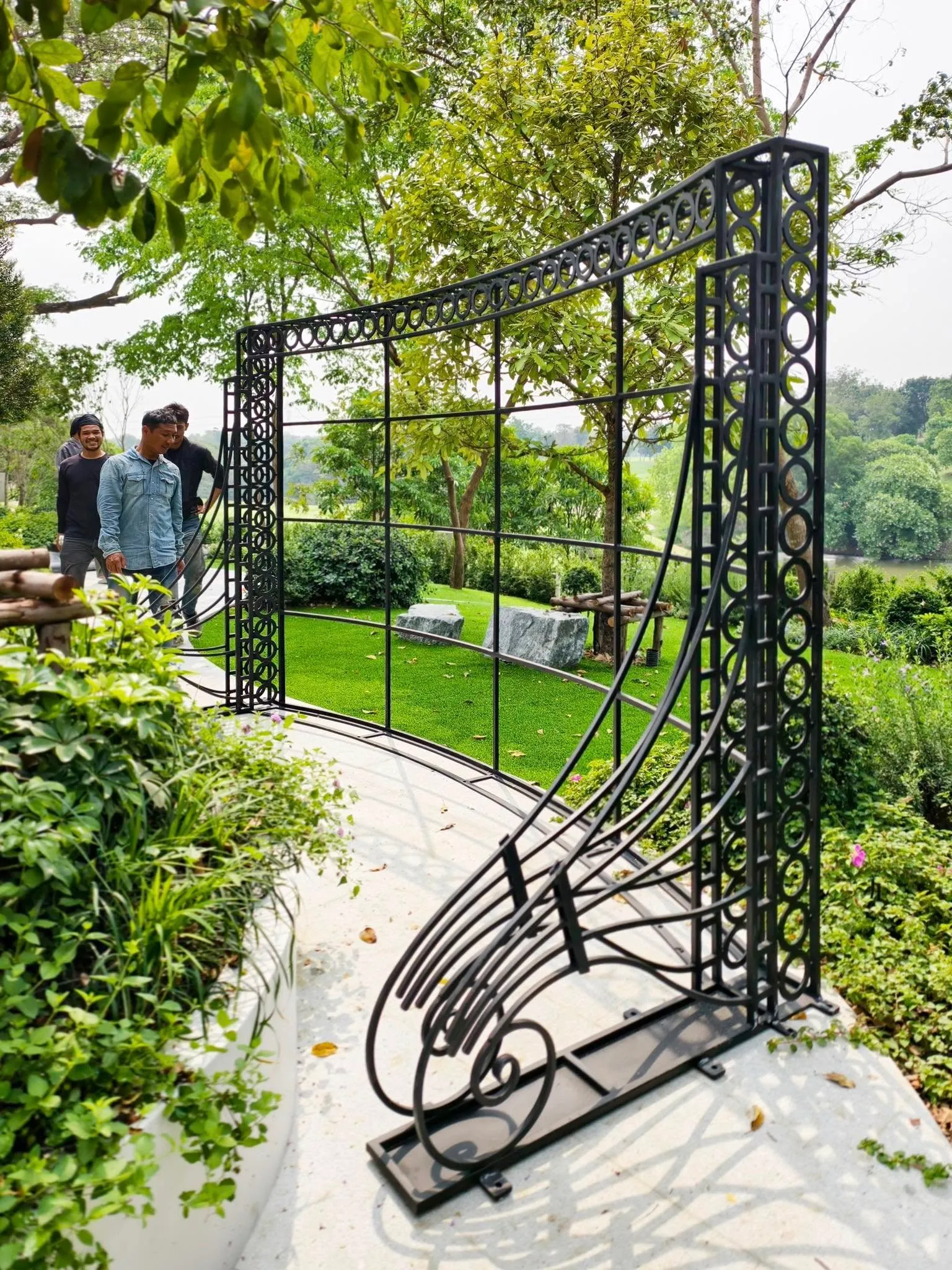 หลังคากันสาด